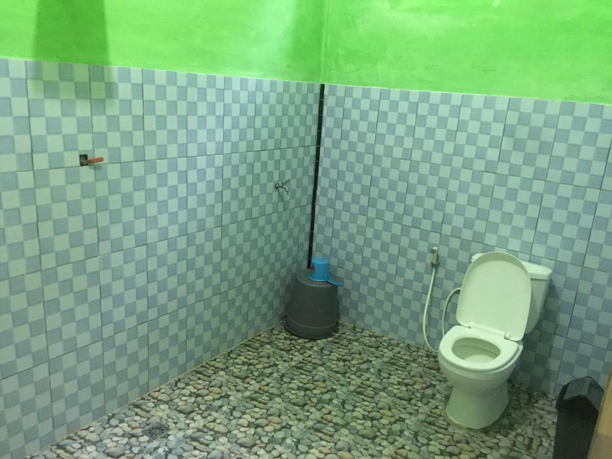 Sahnan Guest House Букит Лаванг Екстериор снимка